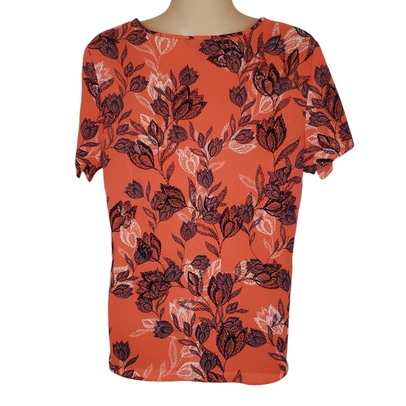 Banana Republic Floral Short Sleeve Blouse - Picture 5 of 10